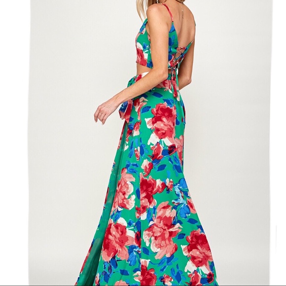 EnCreme Boho Floral Crop Top & Maxi Skirt - Picture 4 of 7